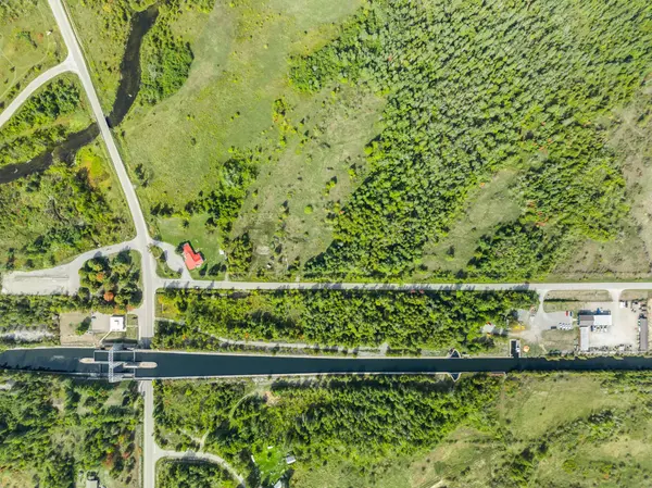 2 Talbot River RD, Kawartha Lakes, ON K0M 2T0