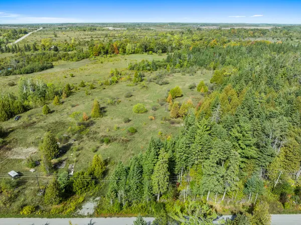 2 Talbot River RD, Kawartha Lakes, ON K0M 2T0