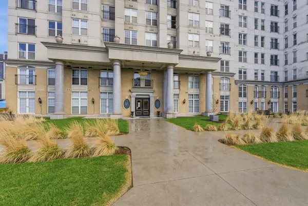 135 James ST S #1204, Hamilton, ON L8P 2Z6