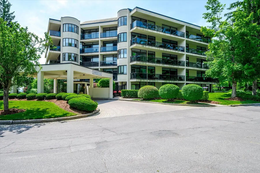 1818 Cherryhill RD #204, Peterborough, ON K9K 1S6