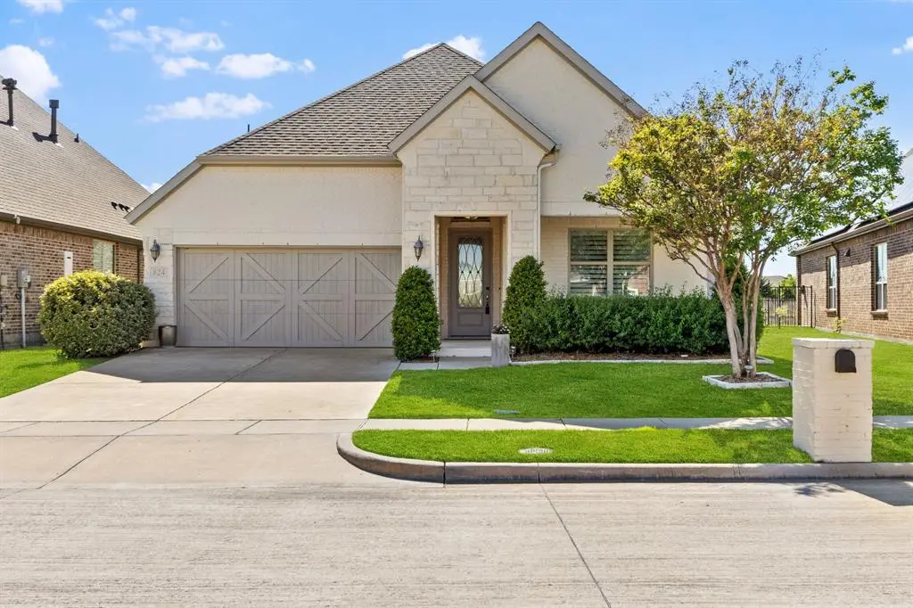 824 Promise Drive, Heath, TX 75126