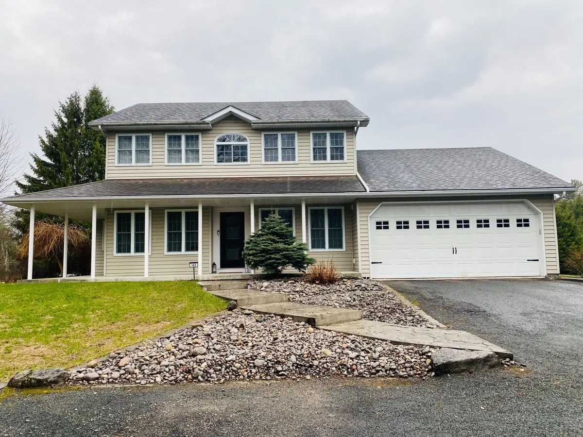 143 Taft RD, Prince Edward County, ON K0K 1L0