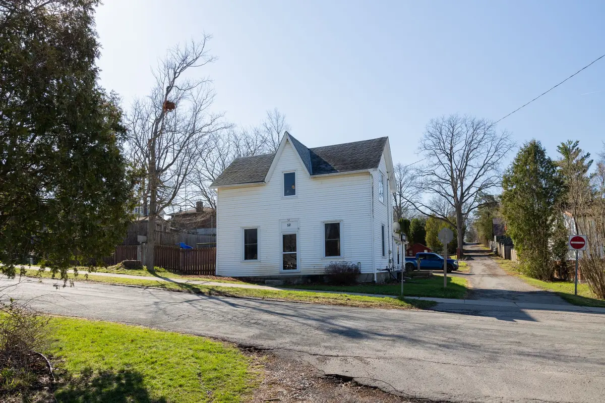 52 TEMPERANCE ST W, Norfolk, ON N0E 1Y0