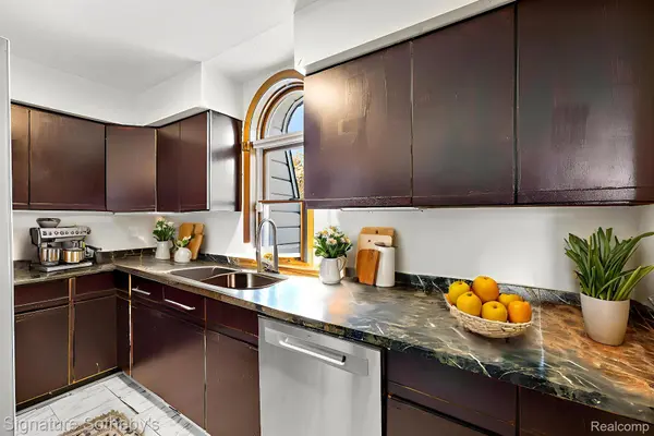 16475 17 1/2 Mile RD, Marshall, MI 49068