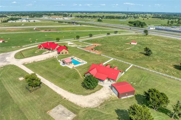 34673 US Highway 82, Whitesboro, TX 76273