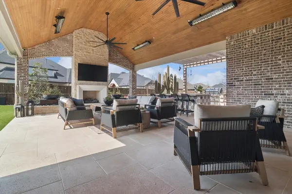 582 Broadleaf Way, Haslet, TX 76052