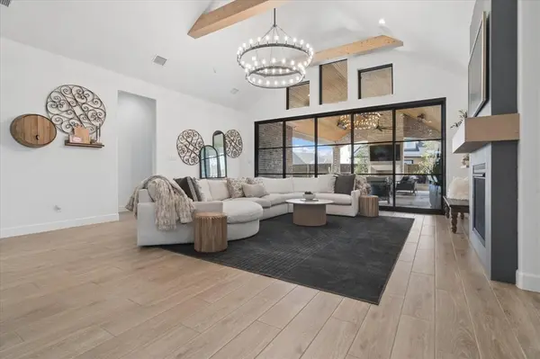 582 Broadleaf Way, Haslet, TX 76052