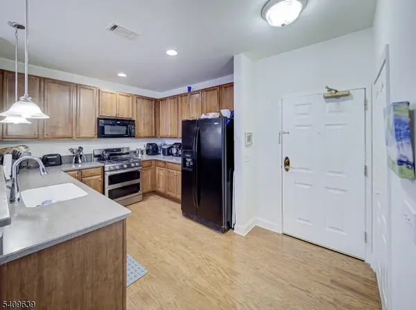 8217 Sanctuary Blvd, Riverdale Boro, NJ 07457