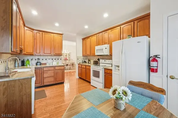 1209 Holly Ln #1209, Cedar Grove Twp., NJ 07009