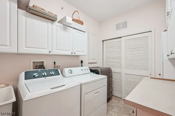 1209 Holly Ln #1209, Cedar Grove Twp., NJ 07009