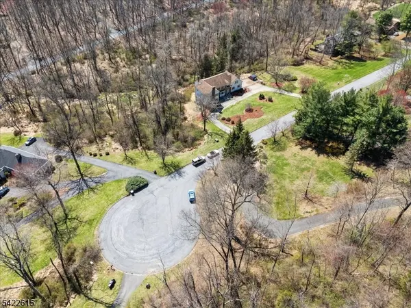 13 Bridge Hollow Rd, Tewksbury Twp., NJ 07830