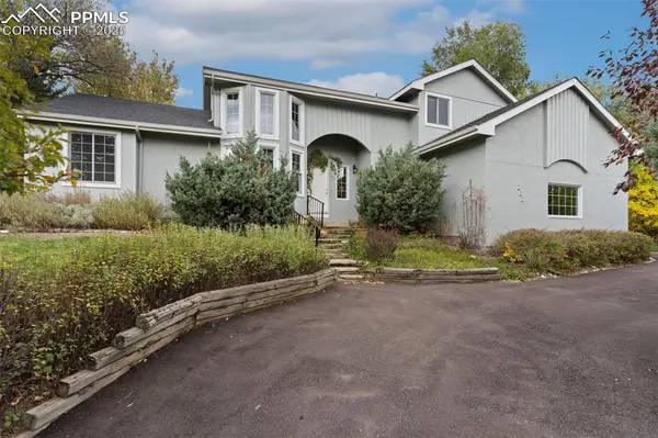 210 Hidden Creek DR, Colorado Springs, CO 80906