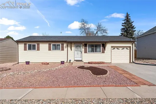 3908 Shelley AVE, Colorado Springs, CO 80910