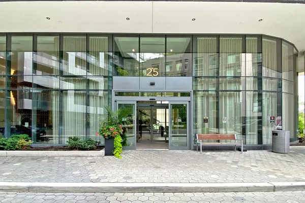 25 Adra Grado WAY #550, Toronto C15, ON M2J 0H6