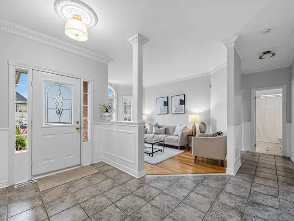 484 Poplar AVE, Ajax, ON L1S 1E8