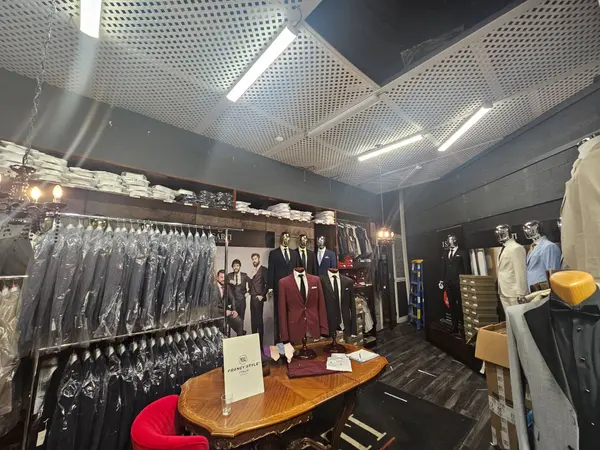 8001 Jane ST #2, Vaughan, ON L4K 2M7