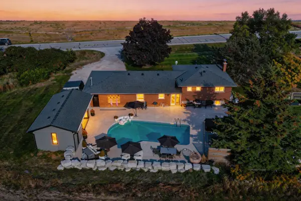 2564 15th Side Road, New Tecumseth, ON L0G 1W0