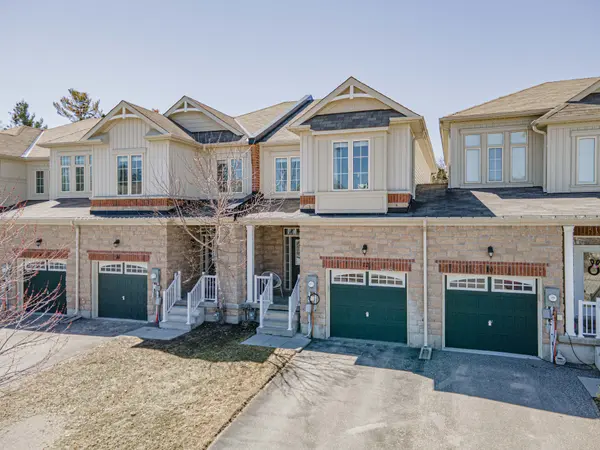 12 Greenwood DR, Essa, ON L3W 0N5