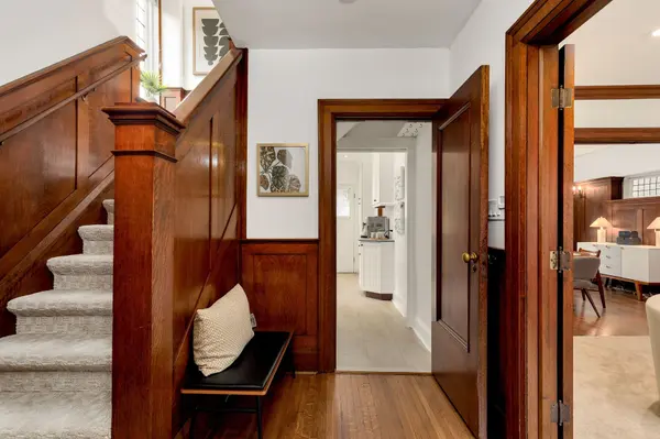 16 Palisades N/A, Toronto W01, ON M6S 2W8