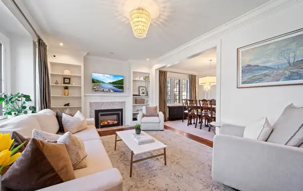 60 Thompson AVE, Toronto W07, ON M8Z 3T4