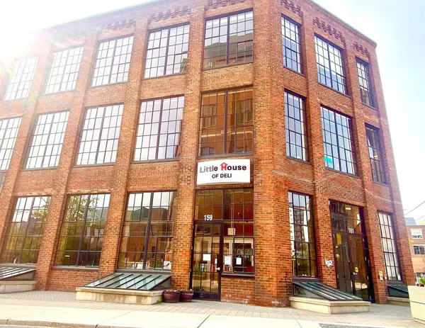 159 Liberty ST, Toronto W01, ON M6K 3G3