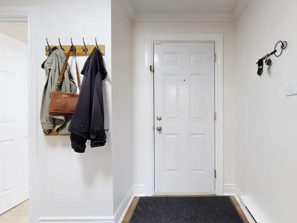 6540 Falconer DR #55, Mississauga, ON L5N 1M1