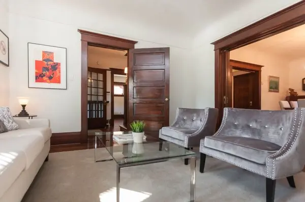 16 Laxton AVE, Toronto W01, ON M6K 1K9