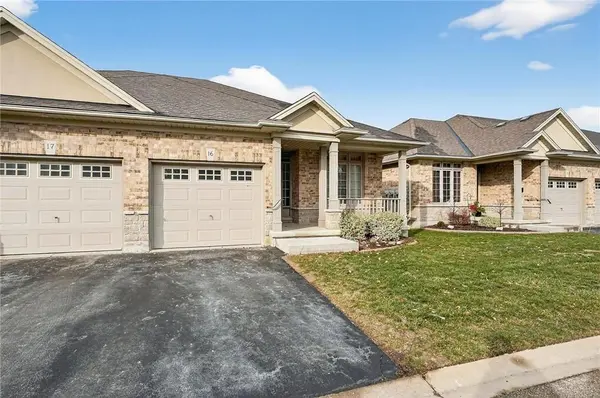 1041 PINE ST #16, Haldimand, ON N1A 2N1