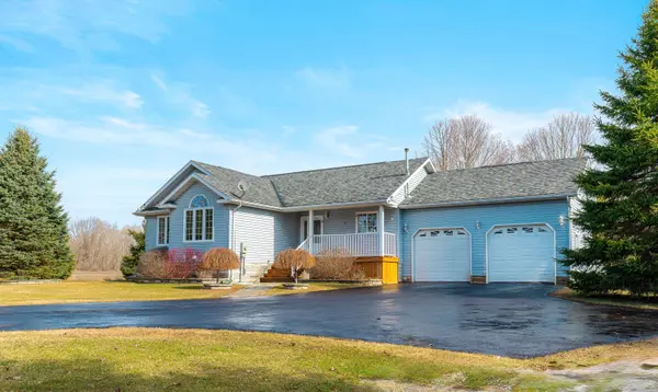 1561 Blue Church RD, Augusta, ON K0E 1T0