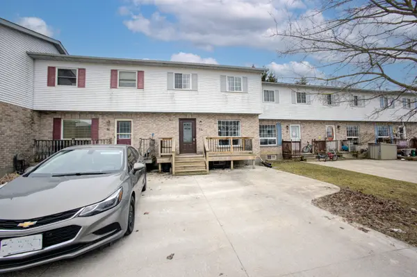 14 Farrell LN, Wellington North, ON N0G 1A0