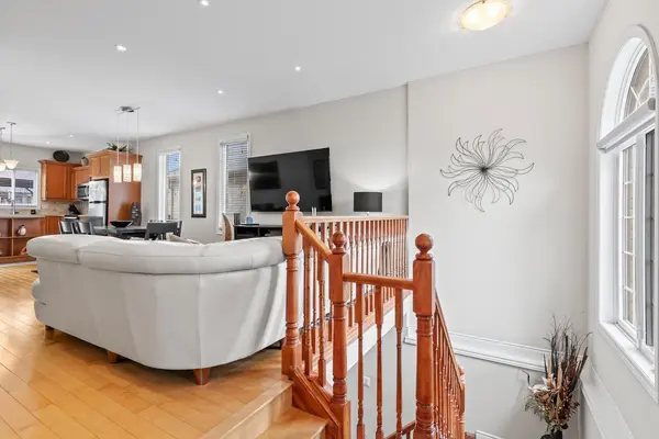 2615 Colonel Talbot RD #4, London South, ON N6K 5B4