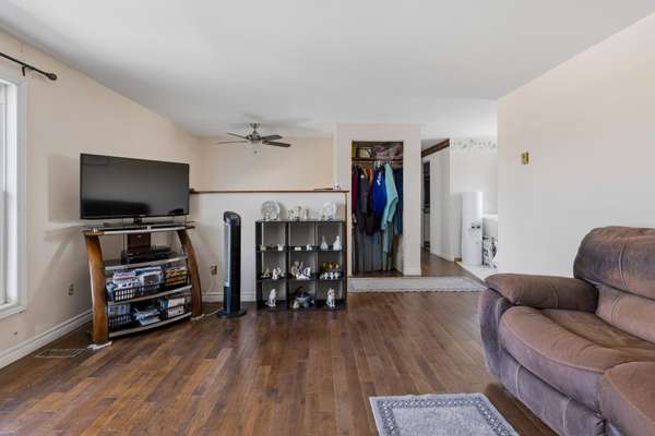 5243 County Road 8 N/A, Greater Napanee, ON K7R 3K7