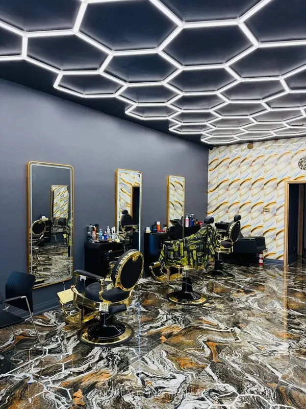 440 HAMILTON RD, London East, ON N5Z 1R9