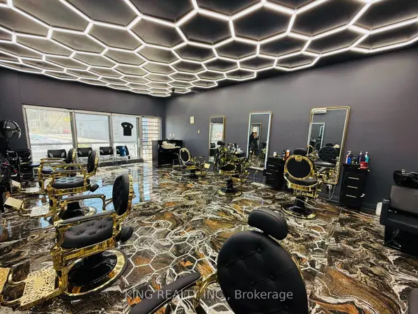 440 HAMILTON RD, London East, ON N5Z 1R9