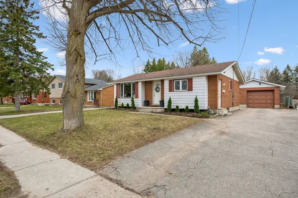 23 Hastings BLVD, Guelph, ON N1E 4G3