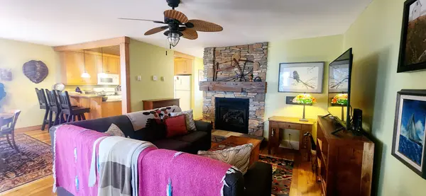 1806 Lakeshore RD, Haldimand, ON N0A 1P0