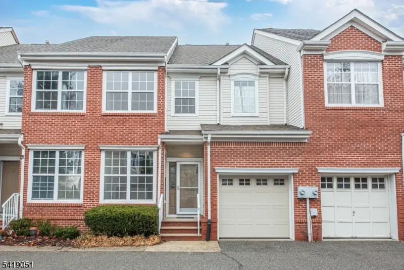 185 Crown Point Rd, Parsippany-troy Hills Twp., NJ 07054