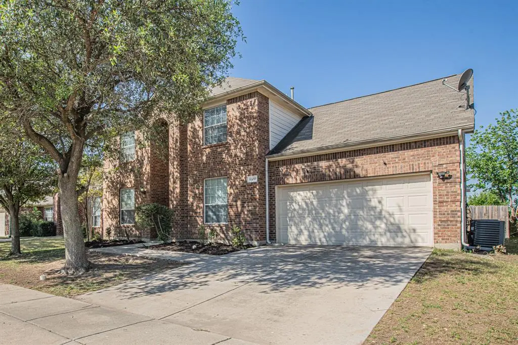 12217 Macaroon Lane, Fort Worth, TX 76244