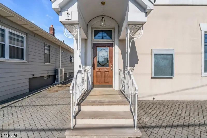 309 Argyle Pl, Kearny Town, NJ 07032