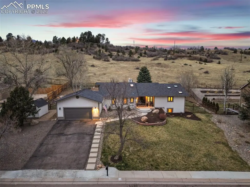 320 Hidden Creek DR, Colorado Springs, CO 80906