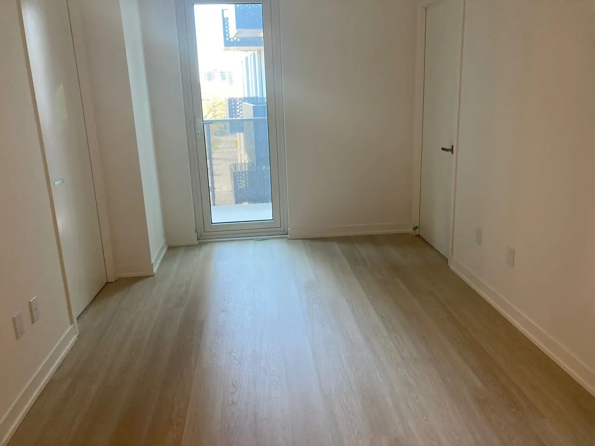 500 Wilson AVE #521, Toronto C06, ON M3H 0E5