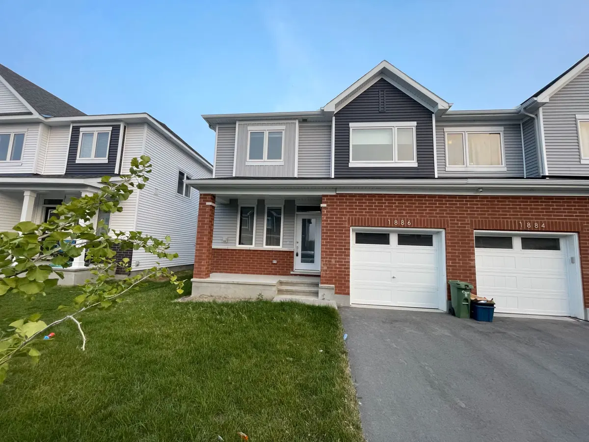 1886 Haiku ST, Barrhaven, ON K2J 6W7