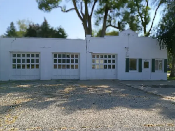 1841 Monroe ST, Dearborn, MI 48124