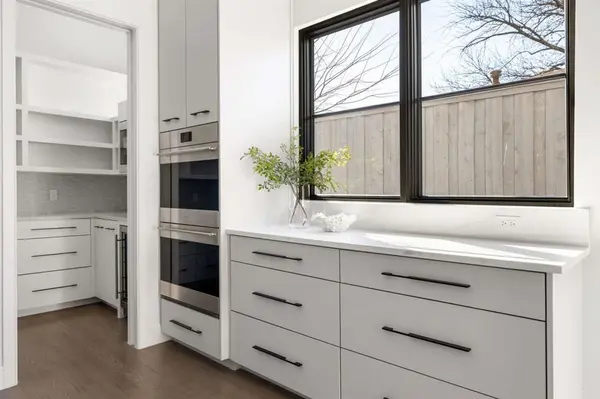 6621 Del Norte Lane, Dallas, TX 75225