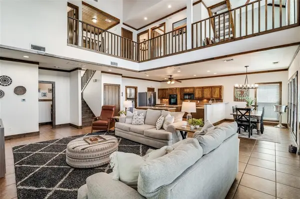 6207 Point Lavista, Malakoff, TX 75148