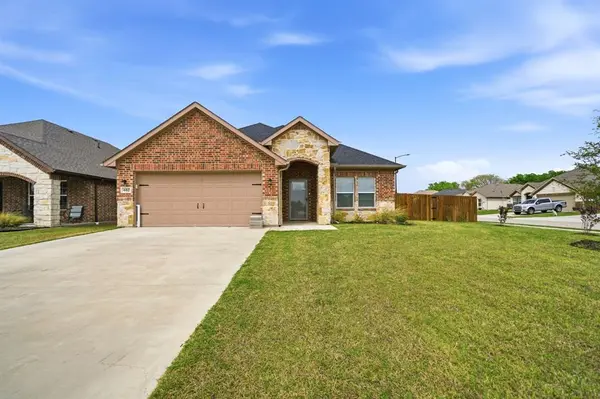 602 Moseley Lane, Greenville, TX 75402
