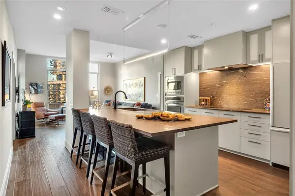 2323 N Houston Street #413, Dallas, TX 75219