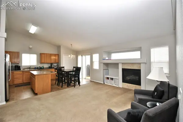 8337 Parkglen DR, Fountain, CO 80817