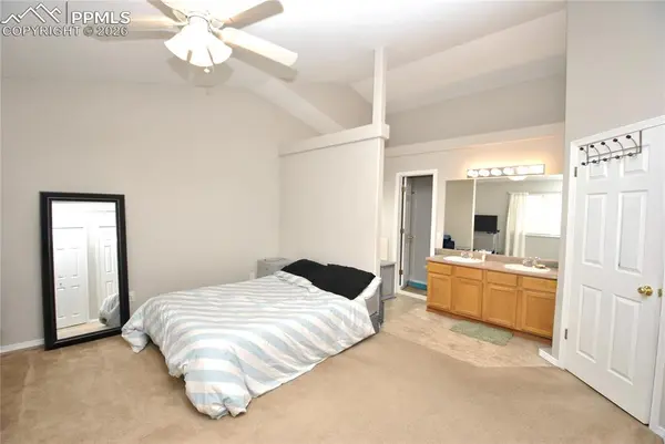 8337 Parkglen DR, Fountain, CO 80817