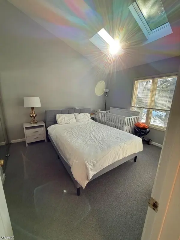 6 Troon Ter, Clinton Twp., NJ 08801